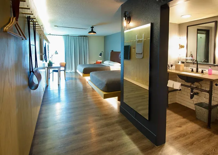 Hotel Moxy Phoenix Tempe/asu Area 3*