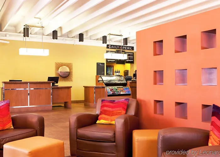 Moxy Phoenix Tempe/asu Area Hotel
