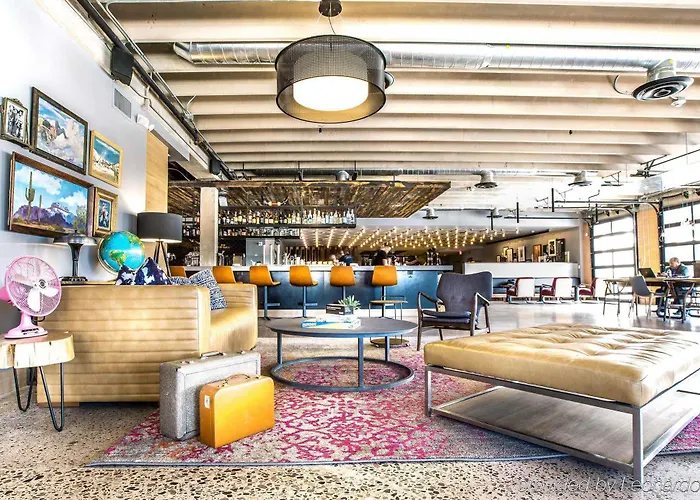 Moxy Phoenix Tempe/asu Area