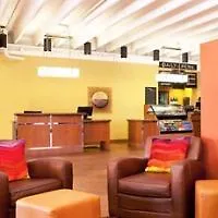 Moxy Phoenix Tempe/asu Area